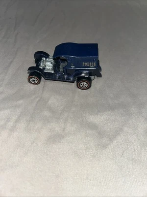 VINTAGE 1969 HOT WHEELS REDLINE POLICE PADDY WAGON 3 BLUE ON DARK BLUE  - Image 1 of 4