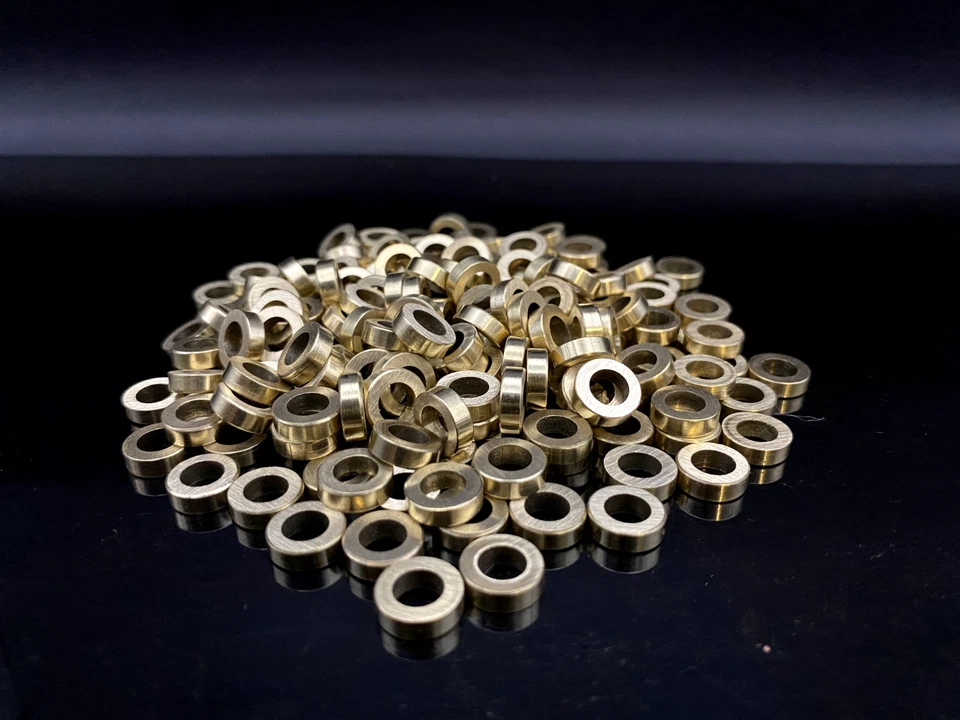 Dekomaterial ''Brass ring'', hochwertige Messingringe, (Außen Ø10  Innen Ø6mm) - Bild 1 von 1