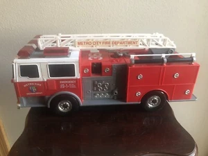 Vintage Funrise Fire Truck Metro City Fire Department 1994 13.5” Works - Picture 1 of 9