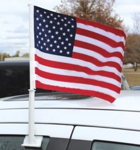 Car Flag - Picture 1 of 2