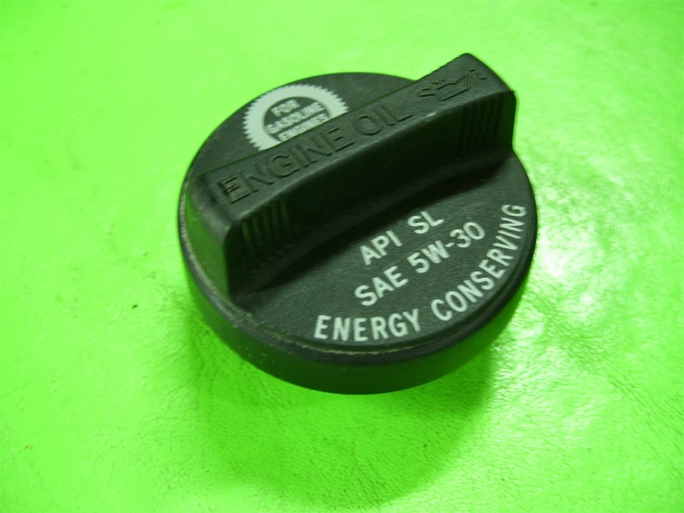 原始设备制造商 2005 丰田 Avalon 3.5L 阀盖油填充盖填料 原始设备制造商 — 第 1/3 张图片