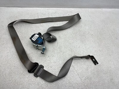 2010-2016 CADILLAC SRX ЗАДНИЙ ЛЕВЫЙ ВОДИТЕЛЬ БОКОВОЙ РЕМЕНЬ БЕЗОПАСНОСТИ НАТЯЖИТЕЛЬ OEM LOT660 - Изображение 1 из 4