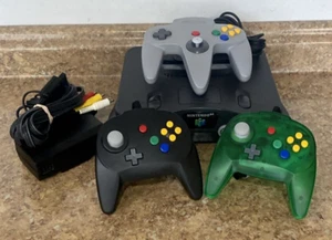 Consola de juegos Nintendo 64 N64 (NTSC-J) NUS-001 Japón usada envío gratuito - Imagen 1 de 11