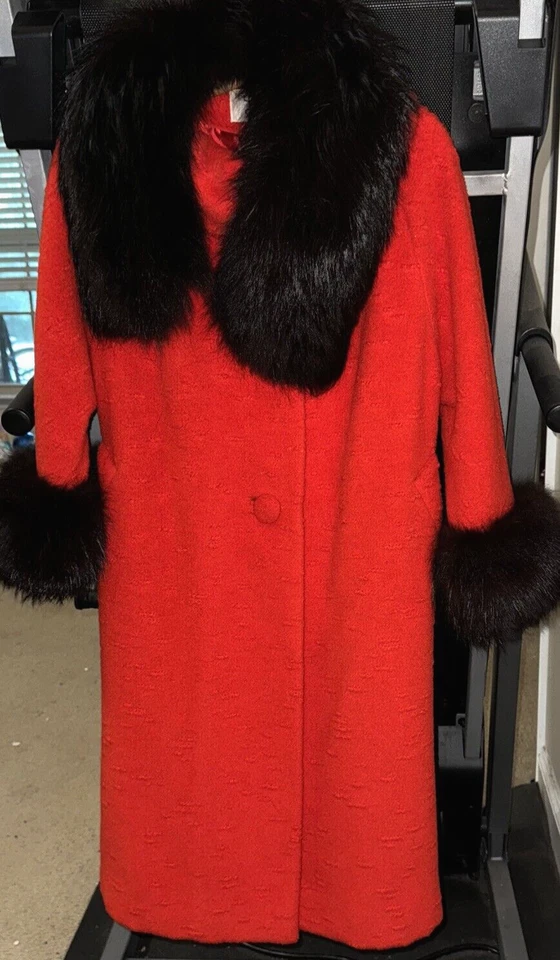 Vintage Lilli Ann 60s Red Wool Coat Black Fur Collar and sleeves luxury - Image 1 of 4