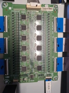 Hisense 65Q8 Backlight Inverter RSAG7.820.9627 (M4) - Picture 1 of 1