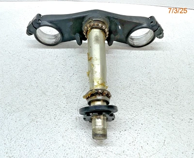 2000 00-01 Kawasaki Ninja ZX12 ZX 12R soporte de abrazadera de horquilla triple árbol inferior Foto 1 de 4