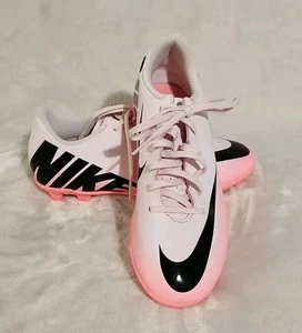 Nike Girls Mercurial Youth Soccer Football Cleats Pink Size 4Y NEW No Box - Picture 1 of 6