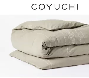 Edredón Coyuchi Aloe con Neutros King/Cal King Rayas Onduladas Orgánico Precio de venta sugerido por el fabricante 398 USD - Imagen 1 de 5