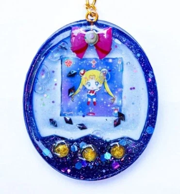 Tamagotchi - Bandai - Gioco Sailor Moon - resin shaker - portachiavi - Fan Art - Immagine 1 di 4