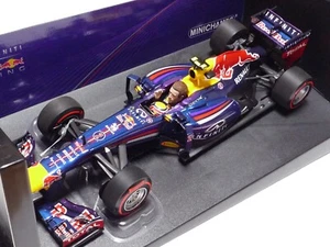 MINICHAMPS 1:18 RED BULL RACING RB9 M. WEBBER GP BRASILIANO F1 ULTIMA GARA 2013 - Foto 1 di 7