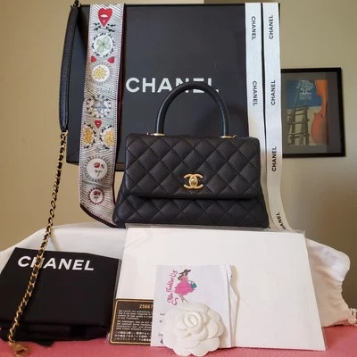 Bolso Chanel Caviar Negro Pequeño 9 pulgadas Mango Coco Dorado HW Foto 1 de 4
