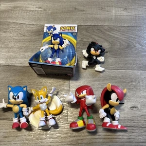 Jakks Pacific Sonic The Hedgehog 2 1/2" Classic Figure Toy Set Plus Others - Picture 1 of 9
