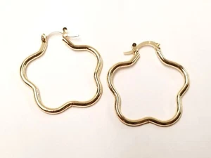 18K Yellow Gold Plated 4.8g (39mm) Flower Shape Hoop Earrings  - Picture 1 of 3