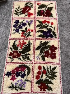 Latch Hook Vintage LRG. RECTANGLE HANDMADE RUG FLORAL- 90”x 30”, Gorgeous! - Picture 1 of 11