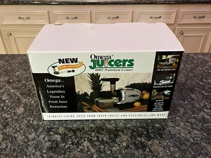 OMEGA Juicer 8005 Masticating Fruits/Vegetable Nutrition Center - BRAND NEW - Picture 1 of 1