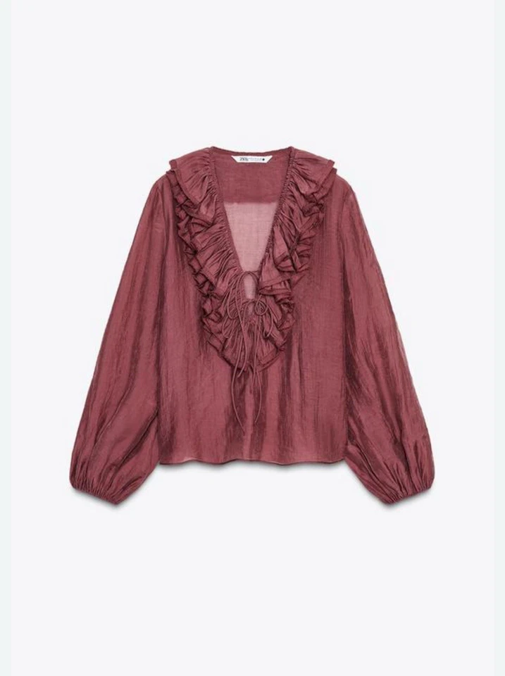 Blusa Zara Ciruela Volantes Fluidos Talla S Foto 1 de 4