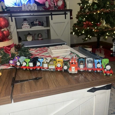 Thomas & Friends Take Along Diecast Lote Trenes Aventura Foto 1 de 4