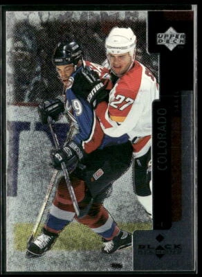1997-98 Upper Deck Black Diamond #96 Joe Sakic Colorado Avalanche Hockey Card - Image 1 of 2