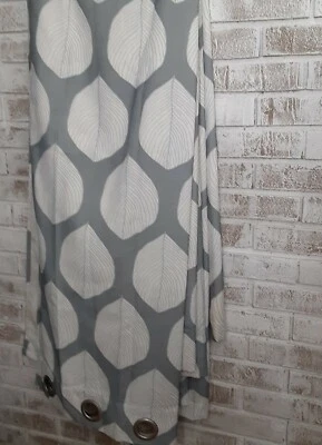 Duck River Grommet Panel Curtains 36x84 Bold Botanical Leaf Minimalist x3 - Image 1 of 4