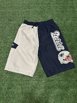 全新 England Patriots 网眼衬里泳裤短裤 男孩 14-16 码 — 第 1/4 张图片