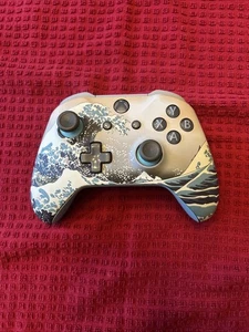 Controller Xbox One Elite The Great Wave Off Kanagawa Edizione Limitata Usato - Foto 1 di 5