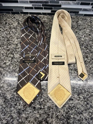 Lote de 2 corbatas de seda Donald J Trump Signature Collection oro amarillo marrón Foto 1 de 4