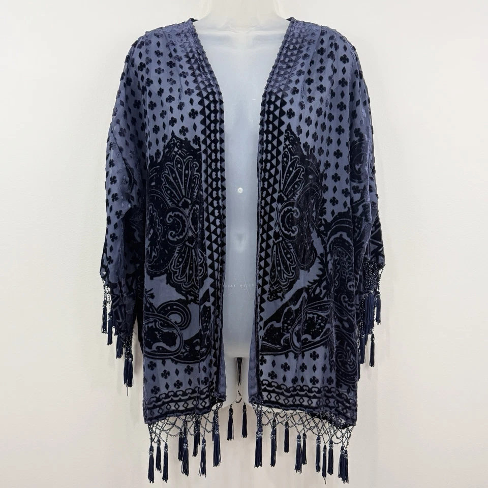 Quimono Chicos Velvet Burnout G/XL azul marinho capricho franja frisada glam boho - Imagem 1 de 4