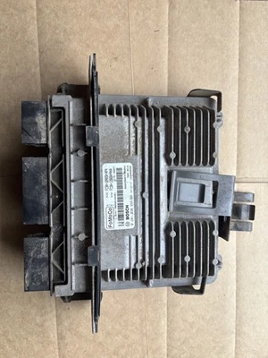 2015/2016 Ford 250/350 ECU Engine Control Unit Module Bosch FC3A-12A650-APA - Image 1 of 4