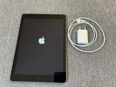 Apple iPad Air A1475 16GB WLAN + Cellular - Space Grau gepflegt  - Bild 1 von 4