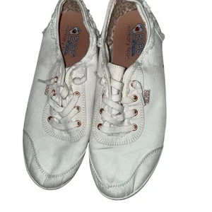 Zapatillas blancas para mujer Skechers BOBS talla 8,5 espuma viscoelástica informales abuela - Imagen 1 de 7