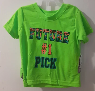 Camiseta infantil masculina verde cinza shorts Future #1 escolha roupa Tuff Guys 12 meses - Imagem 1 de 4