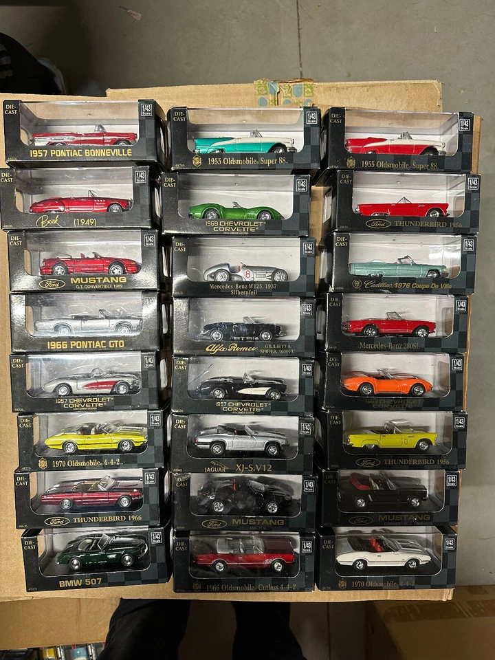 CITY CRUISER COLLECTION NEW RAY - SCALA 1/43 - SCEGLI DAL MENU A TENDINA - Immagine 1 di 1