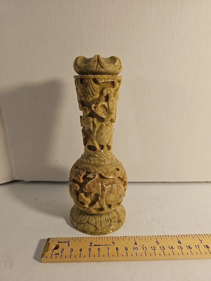 Jarrón de mármol de granito tallado a mano antiguo de colección... 8 1/2 pulgadas Foto 1 de 4