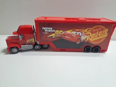 Juego Disney Pixar Cars Transforming Mack Lightning McQueen Foto 1 de 4