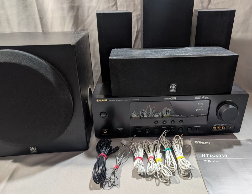 Yamaha Natural Sound AV Receiver HTR-6030 Audio Dolby Digital  w/Speakers & Sub - Image 1 of 4