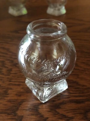 Vaso de tiro James Beam, vidrio transparente en relieve MVP béisbol en forma Jim Beam ¡Bonito!! Foto 1 de 4