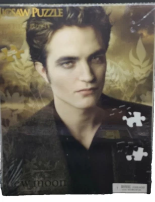 NECA- Twilight New Moon "Edward" Jigsaw Puzzle 1000 Pieces Neca Robert Pattinson - Image 1 of 2