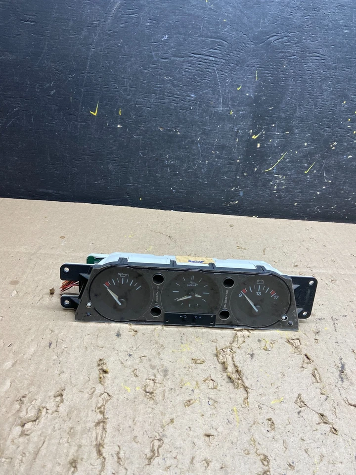 Jaguar XK8 1997-2002 tablero de instrumentos batería de presión de aceite medidor de clic grupo U5697 DG Foto 1 de 4