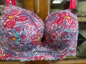 NWT BODY FROSTING Multi Color Floral Lace Covered Bra - Size 44C Padded - Picture 1 of 3