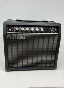 Yamaha F-20  Guitar Amplifier - Picture 1 of 15