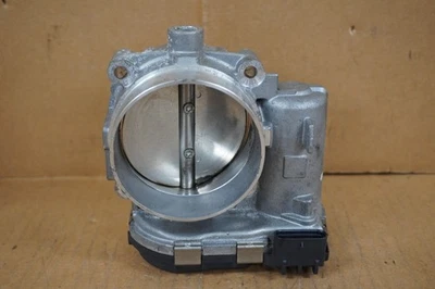 Dodge Charger 2013 2014 3,6 L motor acelerador carrocería control OEM 05184349AC Foto 1 de 4