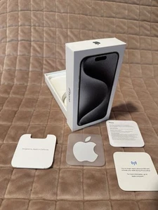 iPhone 16 Pro blanc métallisé BOITE VIDE UNIQUEMENT - Photo 1 sur 8
