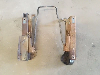 Assento manual dianteiro direito para passageiros | Compatível com Ford Excursion 2001-2005 - Imagem 1 de 4