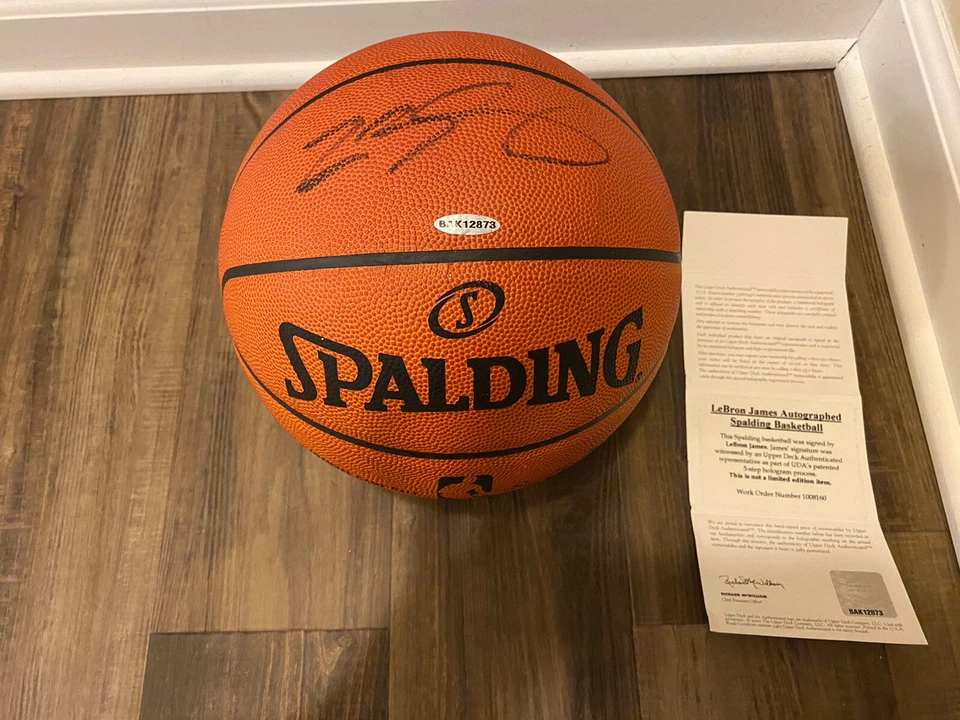 Lebron James UDA Upper Deck Signed Autograph Spalding NBA Basketball BAK12873 - Image 1 of 4
