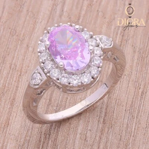 Oval Light Purplish Pink Stone Engagement & Wedding 925 Silver Simulated Ring - Picture 1 of 6