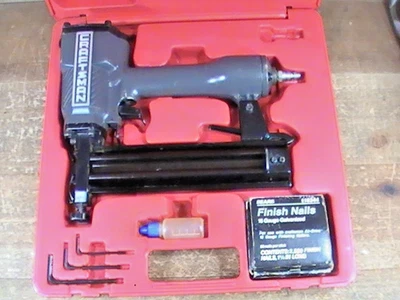 CRAFTSMAN #351-18314 16GA. PREGOS DE ACABAMENTO 3/4" A 2" USADOS E TESTADOS - Imagem 1 de 4