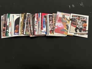 Lot of 55 Washington Huskies basketball cards - Picture 1 of 2