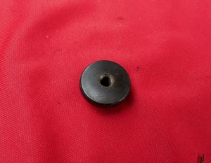 Singer Sewing Machine Bottom Drip Pan Bolt / Screw for 221-01 403 500 503A - Picture 1 of 4