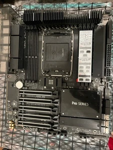 ASUS Pro WS W790 Ace LGA4677 DDR5 PCIE 5.0 Mainboard - Bild 1 von 9