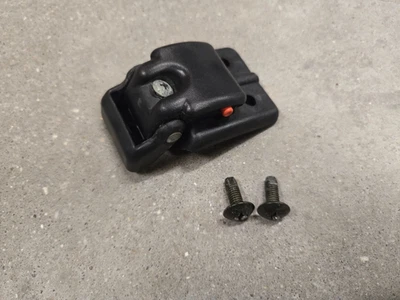 89-03 Suzuki Sidekick Geo Chevy Tracker Convertible Tapa Suave Hebilla Pestillo 1 Foto 1 de 4